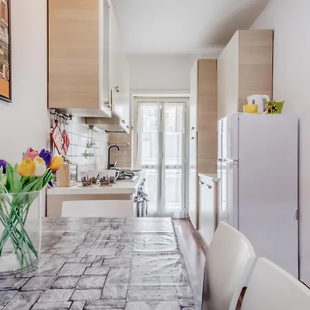 Apartman Tiburtina Emily's